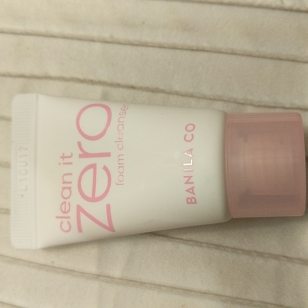 NWT Foam Cleanser